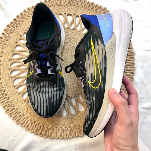 Nike Women's Air Winflo 9 DD8686-003 Black Running Shoes Sneakers Size 8.5 - Picture 2 of 10